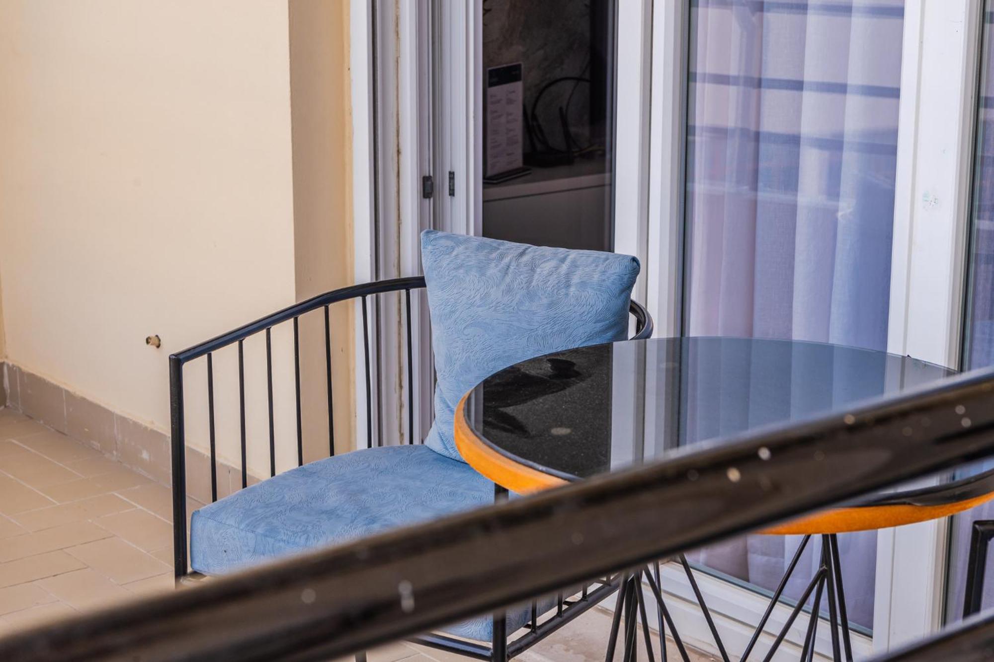 City Center Apartments By Kondo Stays Vlorë Exteriör bild