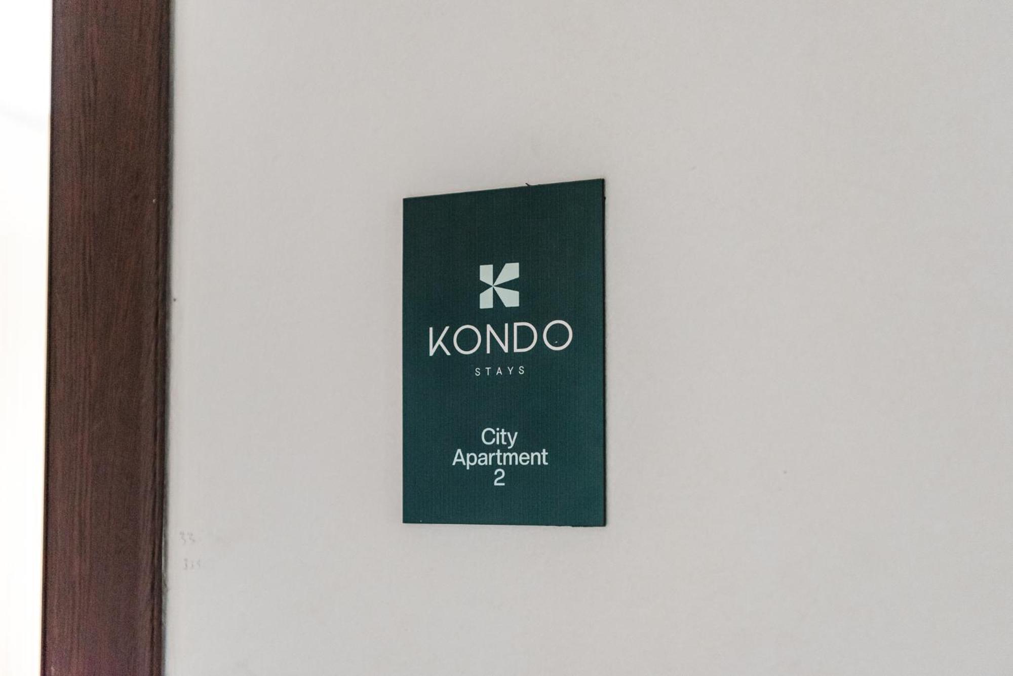 City Center Apartments By Kondo Stays Vlorë Exteriör bild