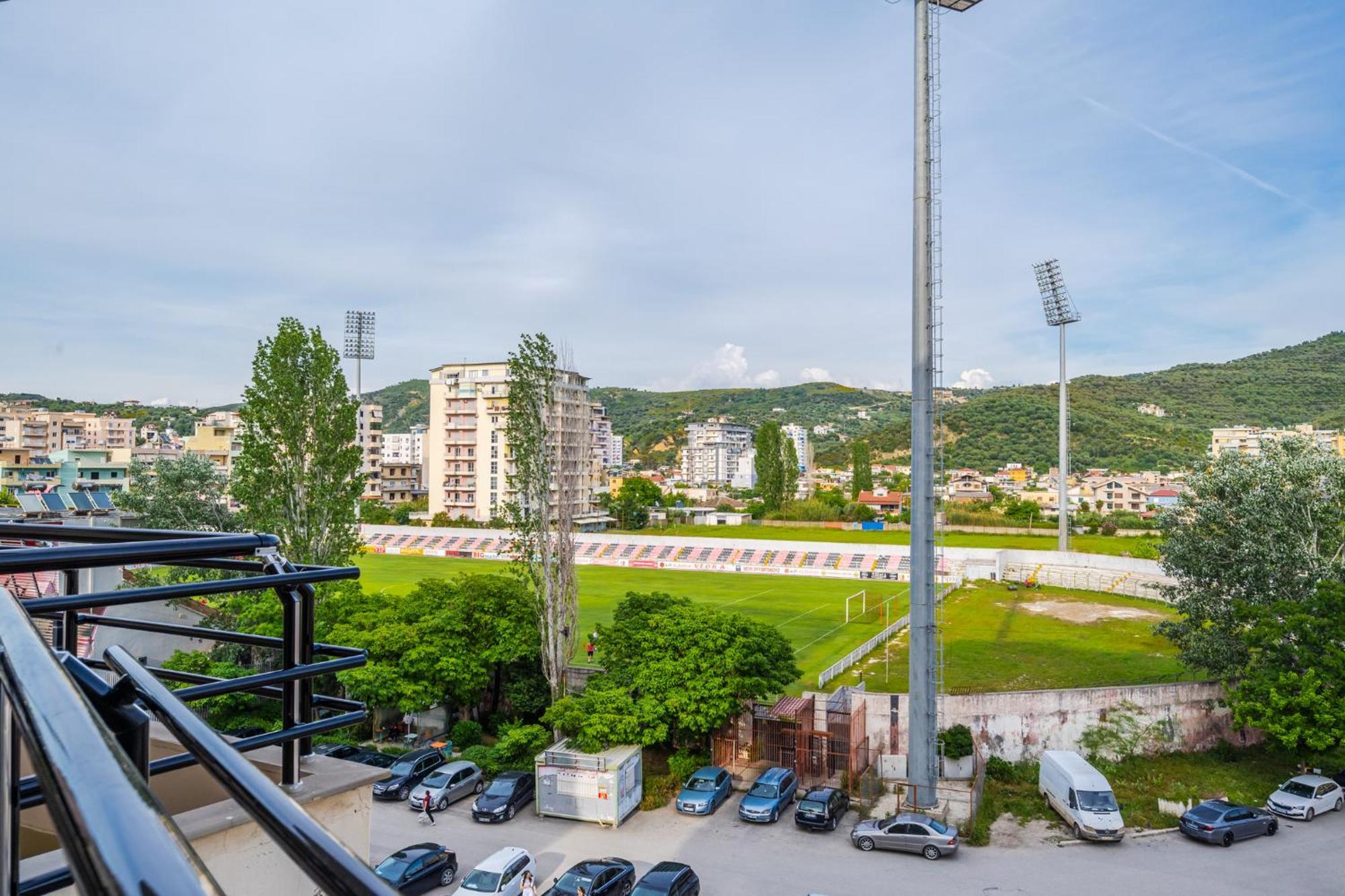 City Center Apartments By Kondo Stays Vlorë Exteriör bild