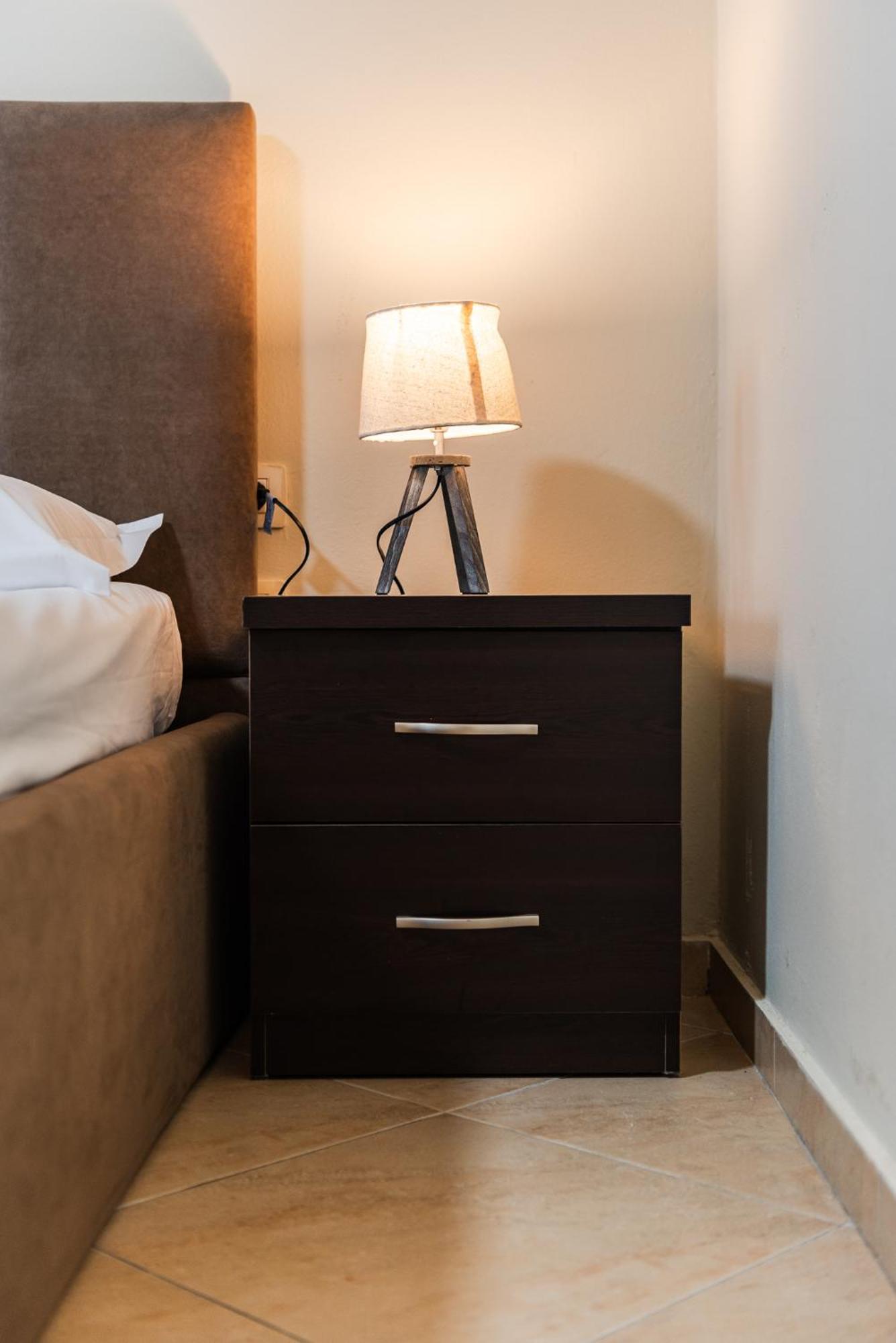 City Center Apartments By Kondo Stays Vlorë Exteriör bild