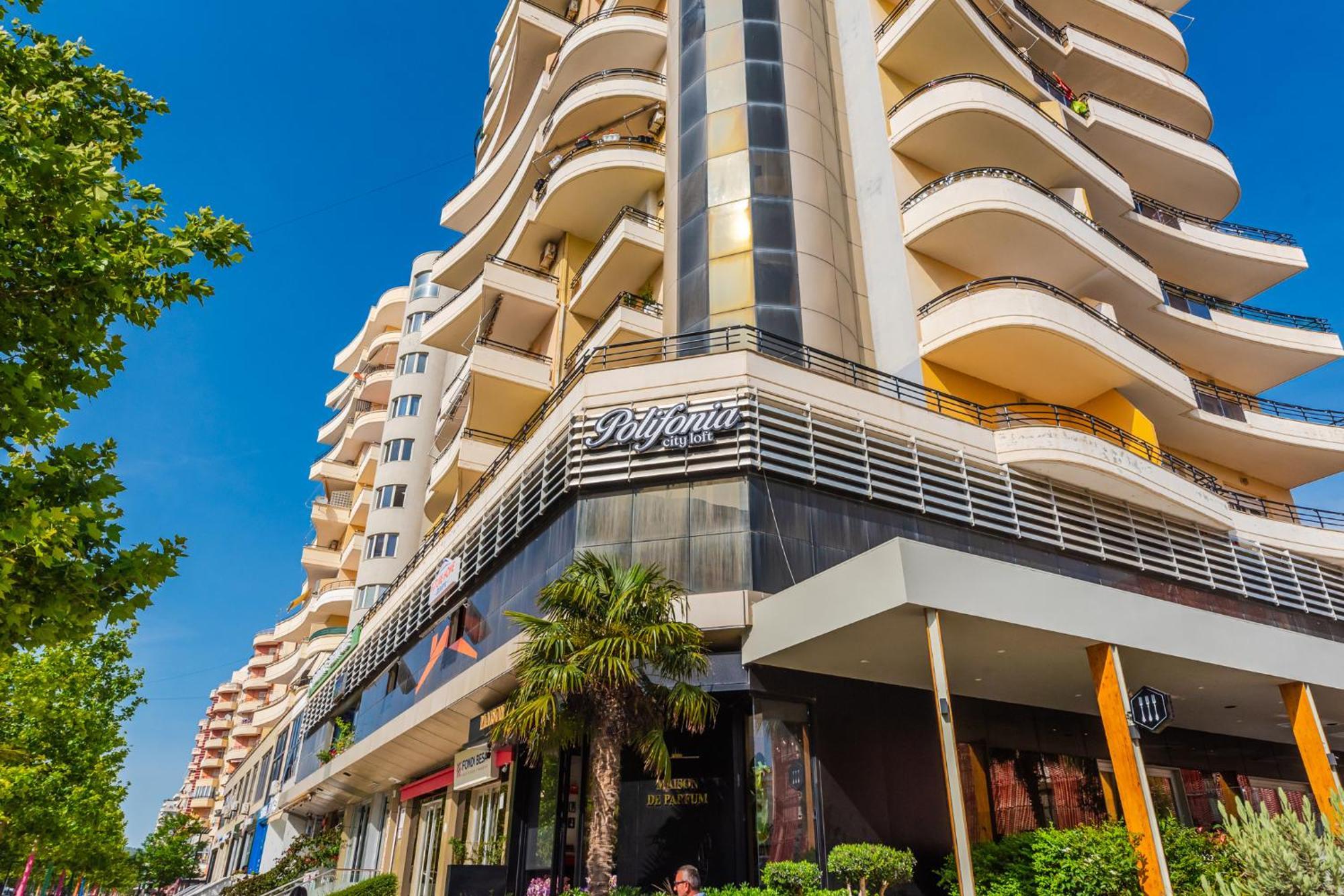 City Center Apartments By Kondo Stays Vlorë Exteriör bild